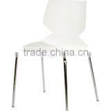 Sleek and Stylish Chair thumbnail-1