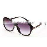 Popular in USA Metal Chain Fashion Women Sunglasses thumbnail-1