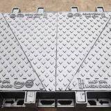 Чугунная телекоммуникационная люк крышная thumbnail-2