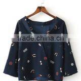 Runwaylover EY2339B Europe Style 2017 Ladies Fashion Label Printed Blouse thumbnail-5