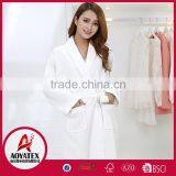 China Factory High Quality 100% Cotton Waffle Bathrobe thumbnail-1