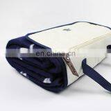 High Quality Blankets In Bulk Outdoor Portable Moving Waterproof Picnic Blanket thumbnail-2