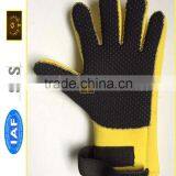Softtextile Neoprene Glove thumbnail-1