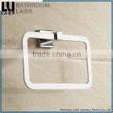 Latest Styles & Innovations Classic-Style ZInc Alloy And Glass Chrome Finishing Wall-Mounted Bathroom Accessories Set thumbnail-3
