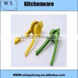WS-PL05 Fashion Design Lemon Juicer Squeezer thumbnail-1