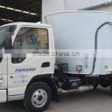 4 WHEELdriving Best Quality 4M3 Vertical Feed Mixer Truck/tractor thumbnail-3