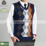 Handmade Knitting Sweaters,V Ncek Men's Sleeveless Sweater thumbnail-1