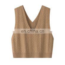 Women's Custom Crop Tank Top V-Neck Woolen Knitted Cashmere Vest With Embroidered Logo Casual Short Length Vests for Suits thumbnail-4
