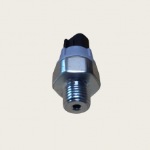 Excavator Spare Parts Oil Pressure Sensor 83530-E0220 VH835301471A VH83530E0220 for Kobelco Excavator SK200-8 SK250-8 SK260-8