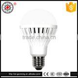 Energy Saving Ce & Rohs Led Bulb Light E27