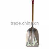 11" Aluminum Snow Shovel With Wooden Handle thumbnail-2