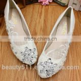 Lace is low with bridesmaid dresses and a comfortable hand-made white wedding shoes WS034