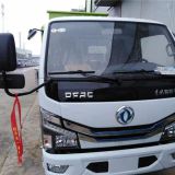 Dongfeng small dolly card 5 square barrel type garbage truck