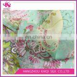Eco-friendly Abstract Floral Printing Fabric Silk Chiffon Fabric Wholesale Fabrics Chiffon for Lady Dress | Scarf thumbnail-3