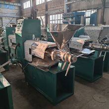 Multifunctional Oil Press Can Process Peanut, Sesame and Sunflower Oil thumbnail-2