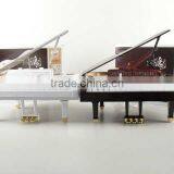 PIANO TOYS