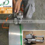 PET Plastic Strapping Hand Held Pneumatic Sealing and Cutting Machine