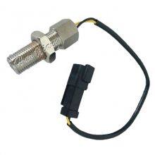 Haoxiang New Material Auto Crankshaft Position Sensor MC849577 For Cat Excavator thumbnail-3