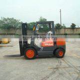 3.5T Diesel Forklift Truck thumbnail-1