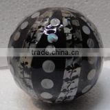 High quality best selling eco friendly Black mother of pearl round decor ball from Vietnam