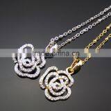 2016 Wholesales Metallic Floral Texture Floating Pendant Short Chain Necklace thumbnail-3