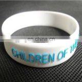 Factory Direct Sales Eco-friendly Fashion Silicone Bracelet thumbnail-3