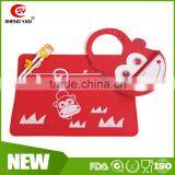 Customized Food Grade Silicone Baby Kids Placemat Bib/table Mat Quality Choice thumbnail-4