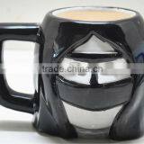 Dubai Souvenir Ceramic Salt and Pepper Shaker thumbnail-4