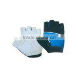 Sports Gloves thumbnail-1