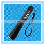 China Manufacture Aluminium Alloy Body Usb Phone Charger Solar Torch thumbnail-3