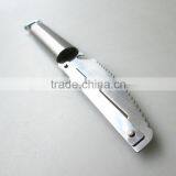 2016 New Simple and Convenient Easy Controlling Stainless Steel Handle Fish Scale Scraper Remover thumbnail-2