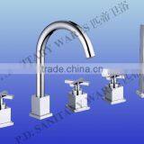 Five Hole Deck-mounted Bathtub Faucet
