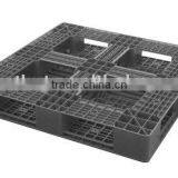 plastic pallet