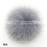 China Handmade Fox Pom Poms With 12cm for Beanie Hat thumbnail-2