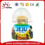 Polyresin Snow Globe for Christmas Decoration thumbnail-1