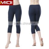 Hot selling top quality fashion design women capri yoga pants mesh pants for body fit