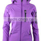 Popular New Style Outdoor Warmkeeper Women Reflective Softshell Jacket