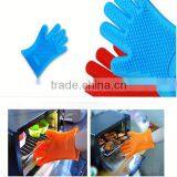 100% Food Grade Silicone Cooking Gloves thumbnail-1
