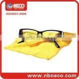 Microfiber Eye Glasses Cleaning Cloth thumbnail-1