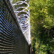 Direct Manufacturer Galvanized PVC Stainless Steel Razor Barbed Wire Plate Razor Barbed Wire thumbnail-4