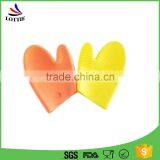 Kitchenware Protector Oven Silicone Glove Silicone BBQ Baking Oven Mitt thumbnail-1