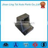 Sinotruck HOWO Heavy Truck Parts Plate Spring Bracket thumbnail-4