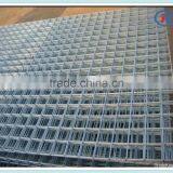 Hot Dipped Galvanized Welded Wire Mesh Panel for Fence thumbnail-1