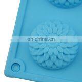 15 Holes DIY Daisy-shaped Ice Cubes and Molds for Cakes, Chocolates and Puddings thumbnail-3