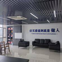 Round Hole Perforated Tubes/Perforated Metal Mesh thumbnail-5