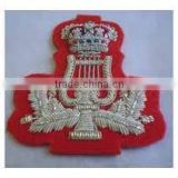 OMAN BAND LYRE WITH CROWN badges