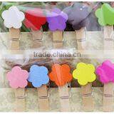 Hot Small Wooden Flower Shape Clip Decoration for Photo Clip Made in China