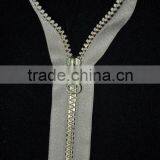 5# Plastic Zipper With Golden Teeth O/E Zipper thumbnail-1