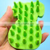 Pet Cartoon Mini Rubber Comb Fur Remover Brush Cleaning Massage for Dogs Cats thumbnail-5