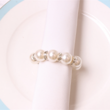 Новый хит продаж! Наручники для салфеток с жемчужными бусинками. Украшение для стола на свадьбах thumbnail-4